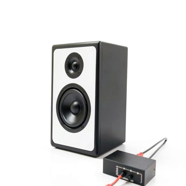 Audio Switcher BolAAzuL 4 in 1 Stereo Selector Metal Housing Plug Play-3